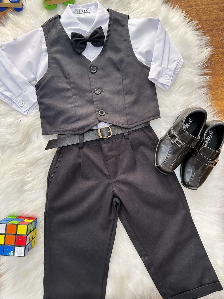 Conjunto Social Pajem Calça Colete Preto e Camisa Branca