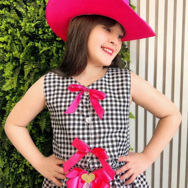 Conjunto Meninas Junino Colete e Saia Pink Xadrez