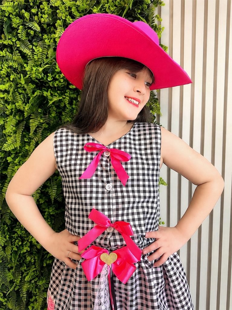 Conjunto Meninas Junino Colete e Saia Pink Xadrez